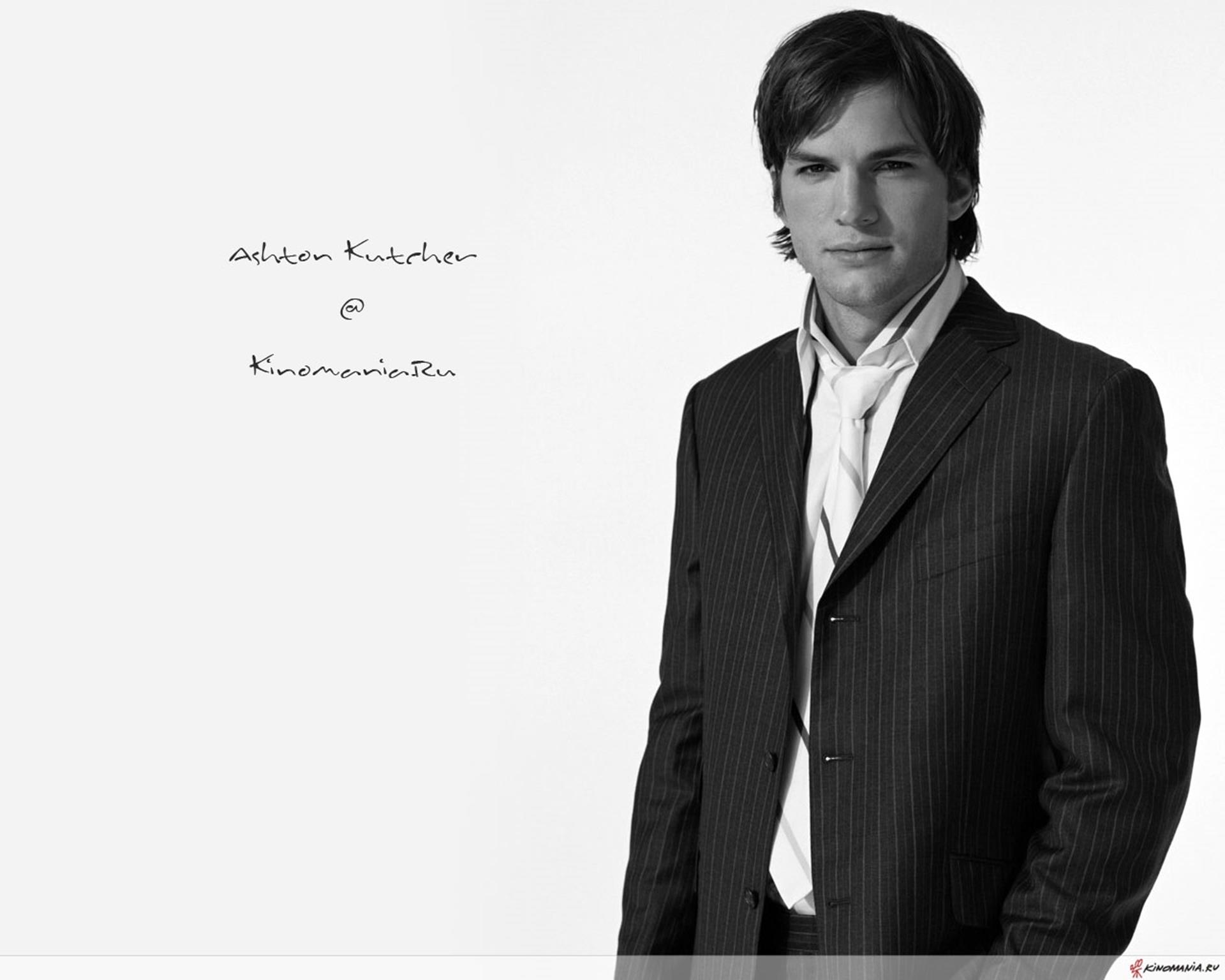 Do You Like Ashton Kutcher? 