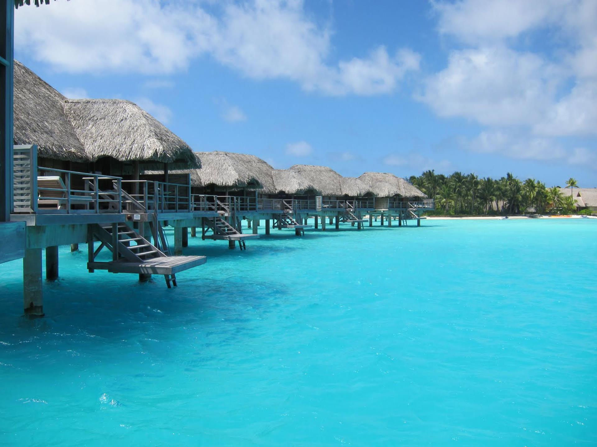 Backpage Bora Bora